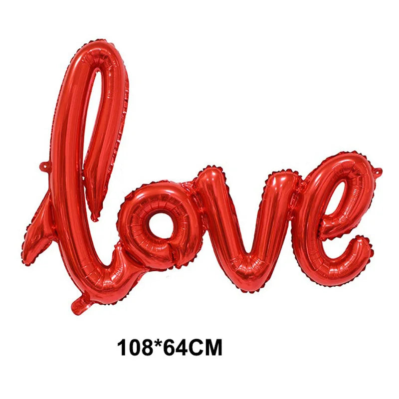Les ballons en forme de cœur ❤️, de rose 🌹 et de nounours 🧸 des Roses de Sarah