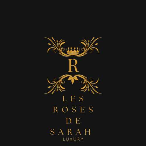 La rose en or sous couverture en verre avec éclairage Led